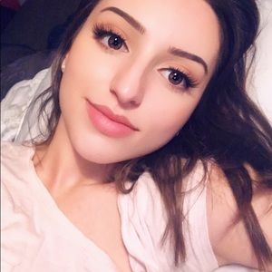 Meet your Posher, Brynna